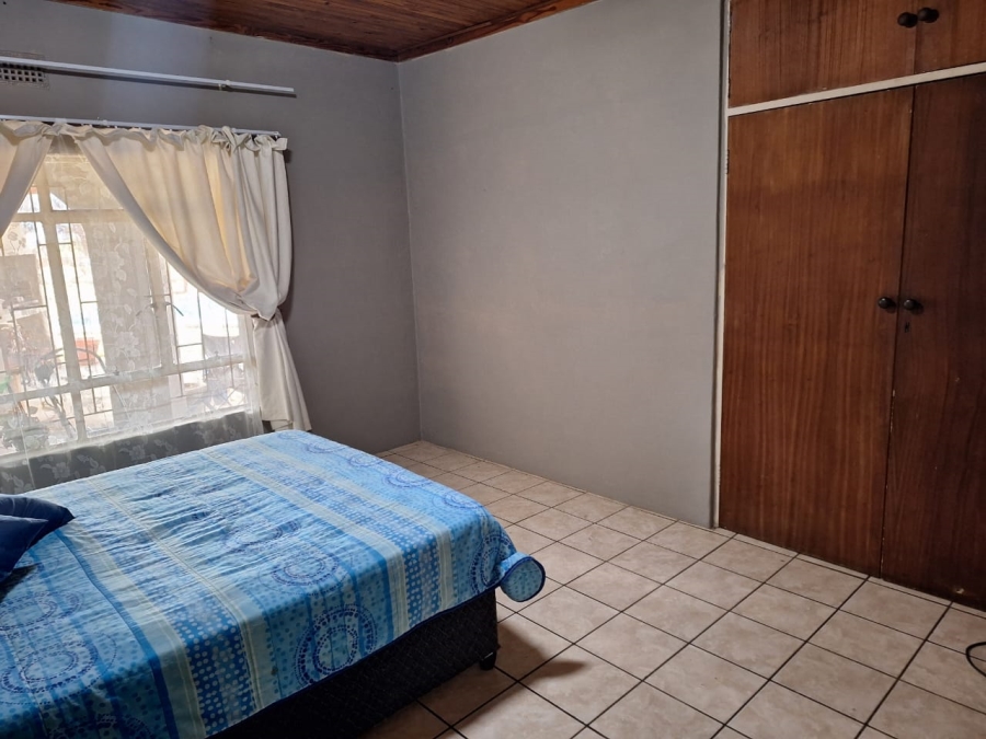 3 Bedroom Property for Sale in Hartbeesfontein North West